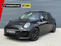 Zwart Gebruikt 2022 Mini Cooper Hatchback | € 28.945 (Duur)