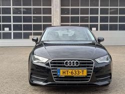 Zwart Gebruikt 2015 Audi A3 Hatchback | € 12.500 (Super prijs)