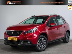 Rood Gebruikt 2017 Peugeot 2008 SUV | € 9.900 (Goede deal)