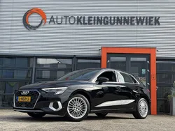 Zwart Gebruikt 2021 Audi A3 Business Hatchback | € 21.950 (Eerlijke prijs)
