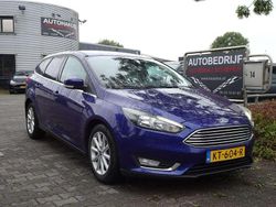 Blauw Gebruikt 2016 Ford Focus Titanium Stationwagen | € 5.950 (Eerlijke prijs)