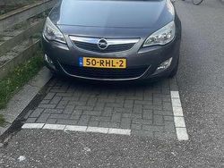 Grijs Gebruikt 2011 Opel Astra Cosmo Stationwagen | € 4.500 (Eerlijke prijs)