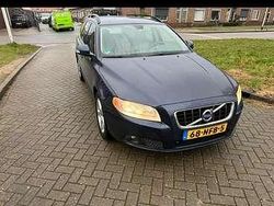 Zwart Gebruikt 2010 Skoda Octavia Stationwagen | € 2.950 (Goede deal)