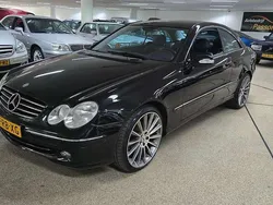 Zwart Gebruikt 2005 Mercedes CLK200 Avantgarde Coupé | € 4.950 (Goede deal)