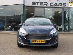Blauw Gebruikt 2015 Ford Fiesta Titanium Hatchback | € 5.800 (Eerlijke prijs)