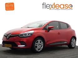 Rood, metallic lak Gebruikt 2017 Renault Clio IV Hatchback | € 9.900 (Iets duurder)