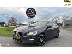 Grijs Gebruikt 2017 Volvo V60 Stationwagen | € 5.950 (Super prijs)