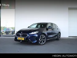 Blauw Gebruikt 2025 BMW 120 M Sport Hatchback | € 45.880