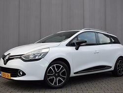 Wit Gebruikt 2014 Renault Clio GrandTour Expression Stationwagen | € 6.450 (Eerlijke prijs)