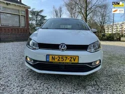 Wit Gebruikt 2017 VW Polo Comfortline Hatchback | € 12.500 (Eerlijke prijs)