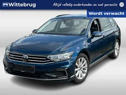 Blauw Gebruikt 2022 VW Passat Business Stationwagen | € 28.450 (Eerlijke prijs)