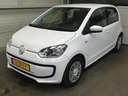 Wit Gebruikt 2013 VW up! Move Hatchback | € 5.945 (Eerlijke prijs)