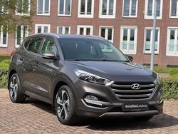 Grijs, metallic lak Gebruikt 2016 Hyundai Tucson Premium SUV | € 20.990 (Eerlijke prijs)