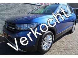 Blauw Gebruikt 2019 VW T-Cross Style SUV | € 20.555 (Goede deal)