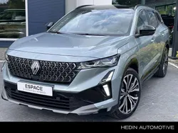 Grijs Nieuw 2025 Renault Espace Iconic MPV | € 57.613 (Iets duurder)
