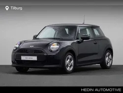 Zwart Nieuw 2024 Mini Cooper Essential Hatchback | € 34.770