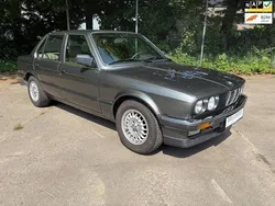 Grijs Gebruikt 1987 BMW 320 Sedan | € 14.945