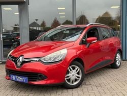 Rood Gebruikt 2013 Renault Clio GrandTour Expression Stationwagen | € 3.950 (Goede deal)