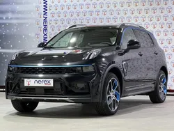 Zwart Gebruikt 2022 Lynk & Co 01 SUV | € 23.945 (Eerlijke prijs)