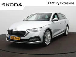 Grijs Gebruikt 2024 Skoda Octavia Business Line Stationwagen | € 32.900 (Iets duurder)