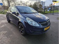 Blauw Gebruikt 2009 Opel Corsa Selection Hatchback | € 1.895 (Eerlijke prijs)