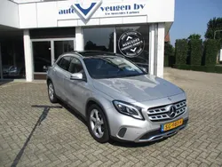 Grijs Gebruikt 2017 Mercedes GLA180 Urban SUV | € 27.950 (Duur)