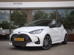 Wit Gebruikt 2024 Toyota Yaris Sport Hatchback | € 29.900 (Iets duurder)
