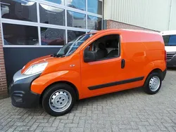 Oranje Gebruikt 2019 Fiat Fiorino MPV | € 6.450 (Goede deal)