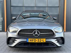 Grijs Gebruikt 2021 Mercedes E200 AMG line Sedan | € 39.950 (Eerlijke prijs)