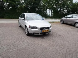 Grijs Gebruikt 2006 Volvo S40 Sedan | € 4.444 (Eerlijke prijs)