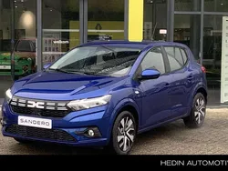 Blauw, metallic lak Nieuw 2025 Dacia Sandero Expression Hatchback | € 21.450 (Eerlijke prijs)