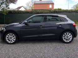 Grijs Gebruikt 2023 Audi A1 Sportback Advanced Hatchback | € 23.000 (Super prijs)