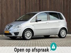 Grijs Gebruikt 2011 Lancia Musa S MPV | € 5.450 (Eerlijke prijs)