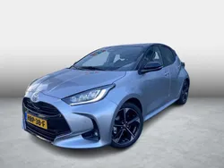 Grijs Gebruikt 2025 Toyota Yaris Hybrid Edition Hatchback | € 32.499 (Goede deal)
