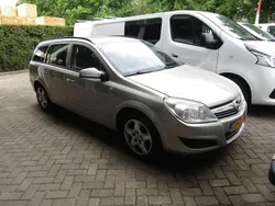 Grijs Gebruikt 2008 Opel Astra Stationwagen | € 900 (Goede deal)