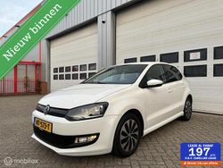 Wit Gebruikt 2016 VW Polo Edition Hatchback | € 11.950 (Iets duurder)