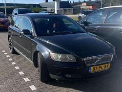 Zwart Gebruikt 2004 Volvo V50 Summum Stationwagen | € 2.250 (Iets duurder)