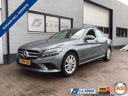 Grijs Gebruikt 2020 Mercedes C180 Premium Plus Sedan | € 29.750 (Eerlijke prijs)