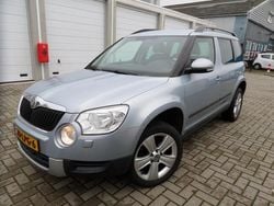 Blauw Gebruikt 2010 Skoda Yeti Ambition SUV | € 3.999 (Eerlijke prijs)