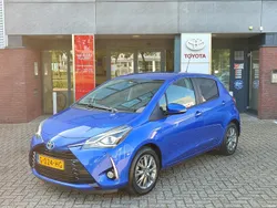 Blauw Gebruikt 2019 Toyota Yaris Hybrid Hatchback | € 15.999 (Eerlijke prijs)