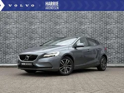 Grijs Gebruikt 2020 Volvo V40 Kinetic Stationwagen | € 18.899 (Eerlijke prijs)