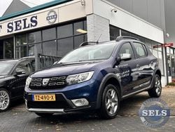 Blauw Gebruikt 2018 Dacia Sandero Stepway Hatchback | € 10.950 (Eerlijke prijs)