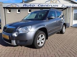 Grijs Gebruikt 2013 Skoda Yeti Elegance SUV | € 5.950