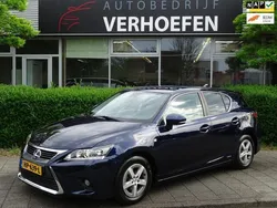 Blauw Gebruikt 2015 Lexus CT200h Hatchback | € 9.450 (Eerlijke prijs)