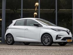 Wit Gebruikt 2020 Renault Zoe Life Hatchback | € 10.950 (Goede deal)