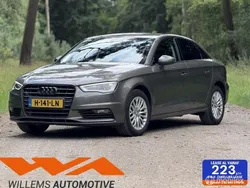 Grijs Gebruikt 2015 Audi A3 Ambition Sedan | € 13.795 (Super prijs)