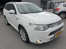 Wit Gebruikt 2014 Mitsubishi Outlander Instyle SUV | € 6.999 (Goede deal)