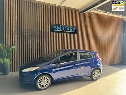 Blauw Gebruikt 2014 Ford Fiesta Titanium Hatchback | € 6.795 (Eerlijke prijs)