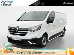 Blanc glacier 369 (licht) Gebruikt 2023 Renault Trafic Komfort Van | € 21.435 (Eerlijke prijs)
