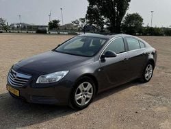 Grijs Gebruikt 2011 Opel Insignia MPV | € 6.500 (Iets duurder)